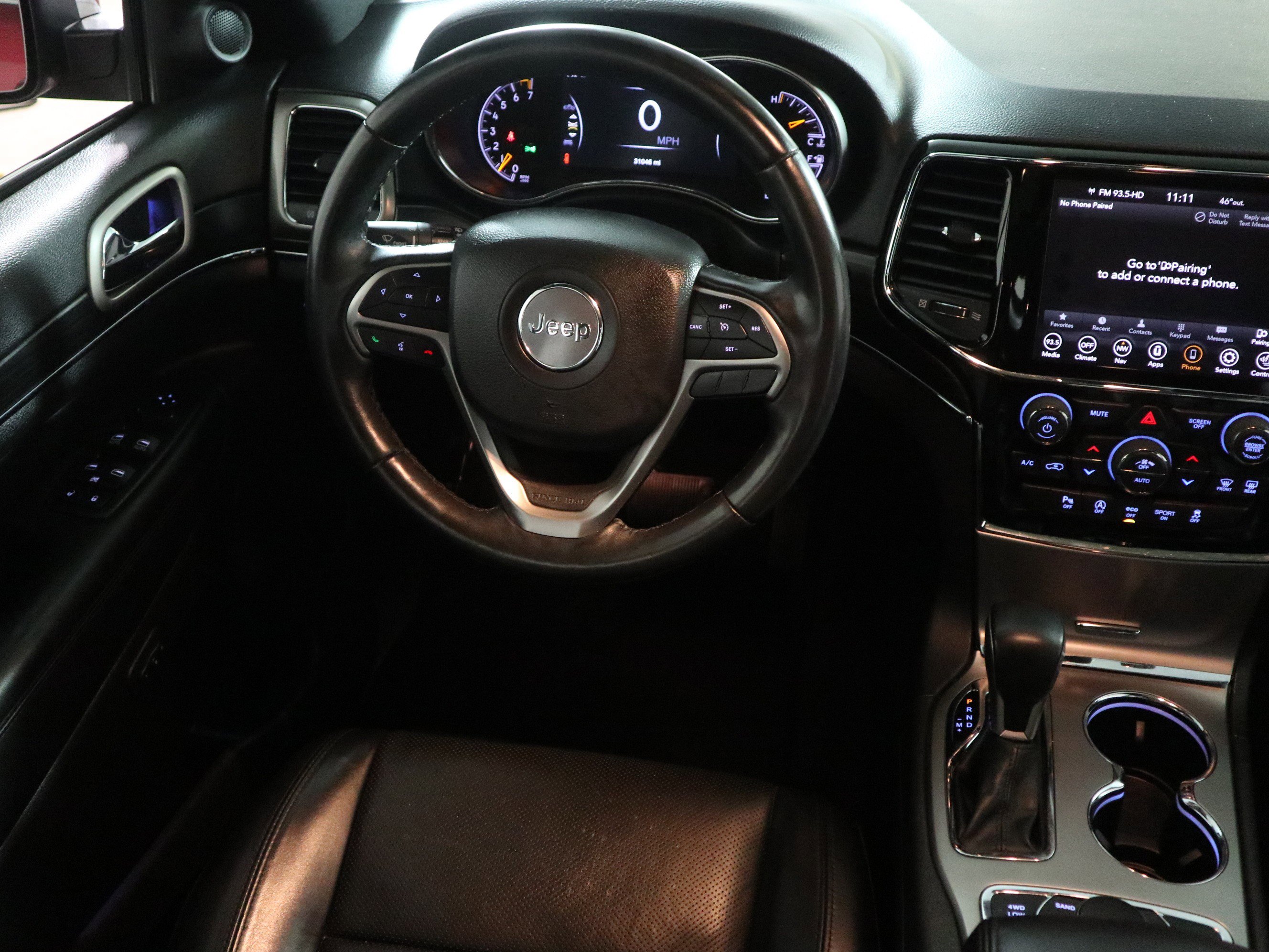 Used 2020 Jeep Grand Cherokee Limited w/ Luxury Group II image 16