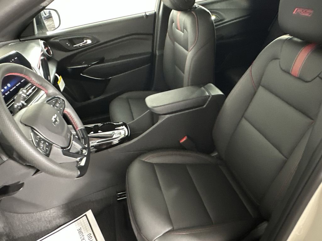 New 2026 Chevrolet Trax RS w/ Sunroof Package FWD image 19