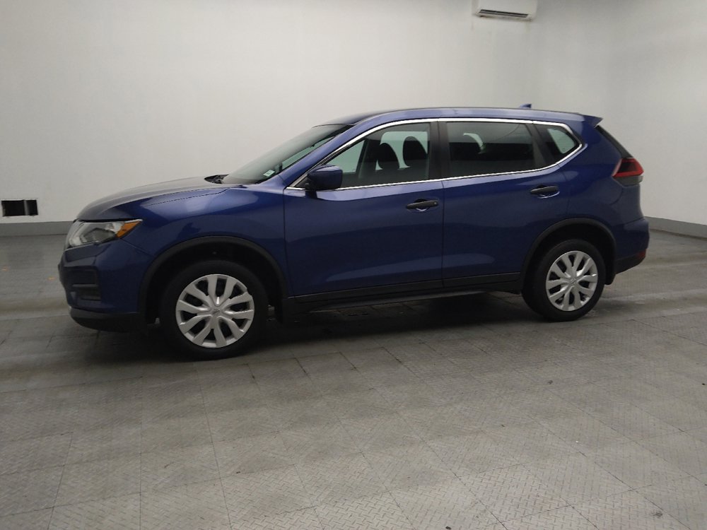 Used 2020 Nissan Rogue S FWD image 2
