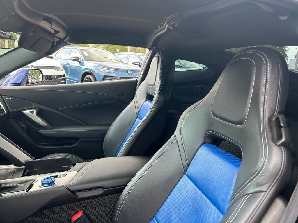 Used 2018 Chevrolet Corvette Stingray Coupe w/ 1LT image 57