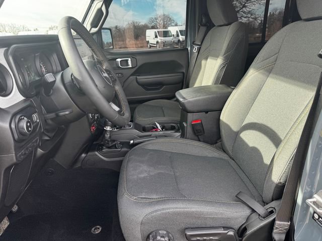 Certified 2024 Jeep Gladiator Sport image 22