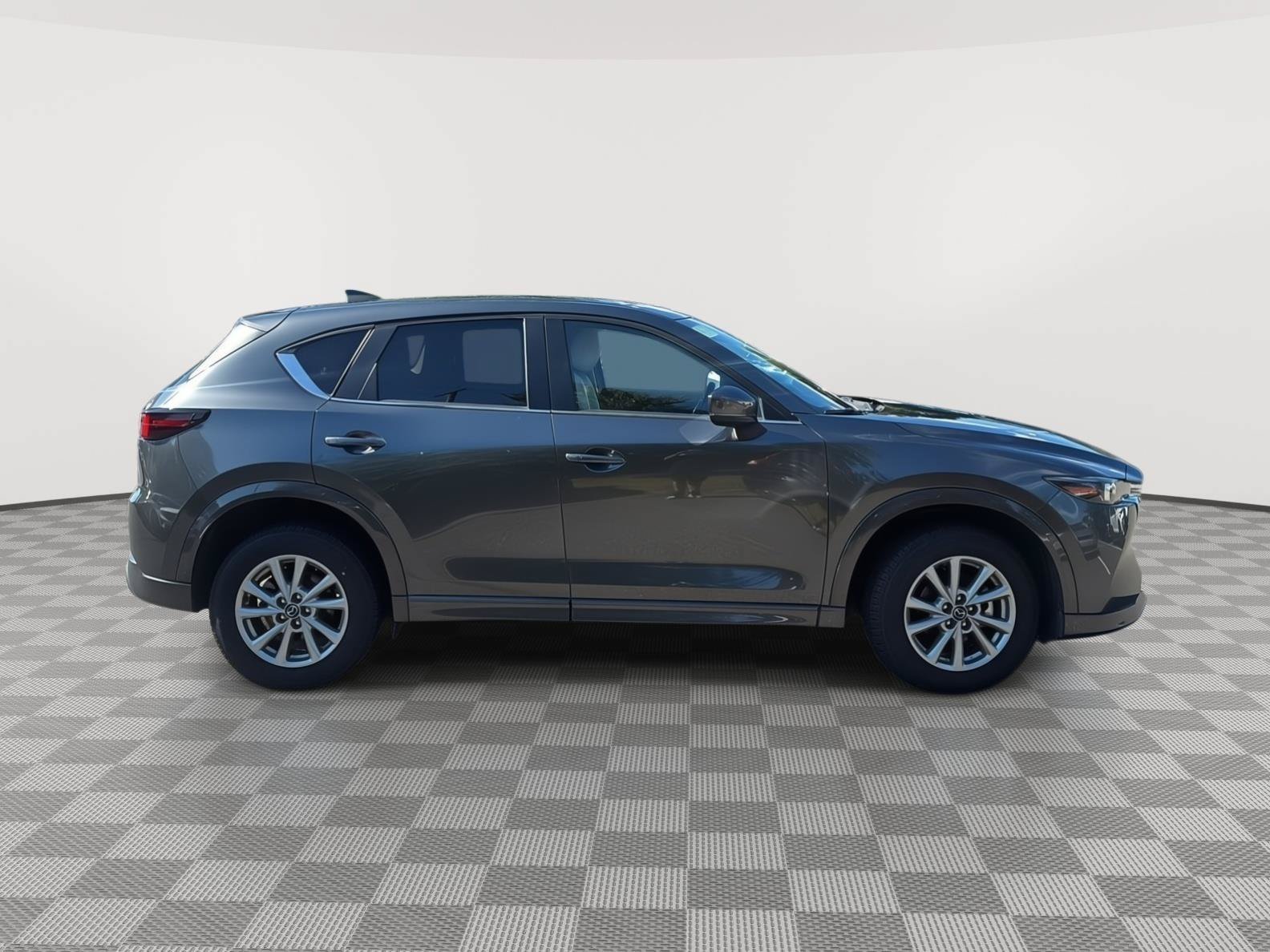 Used 2025 MAZDA CX-5 AWD 2.5 S w/ Preferred Package image 4
