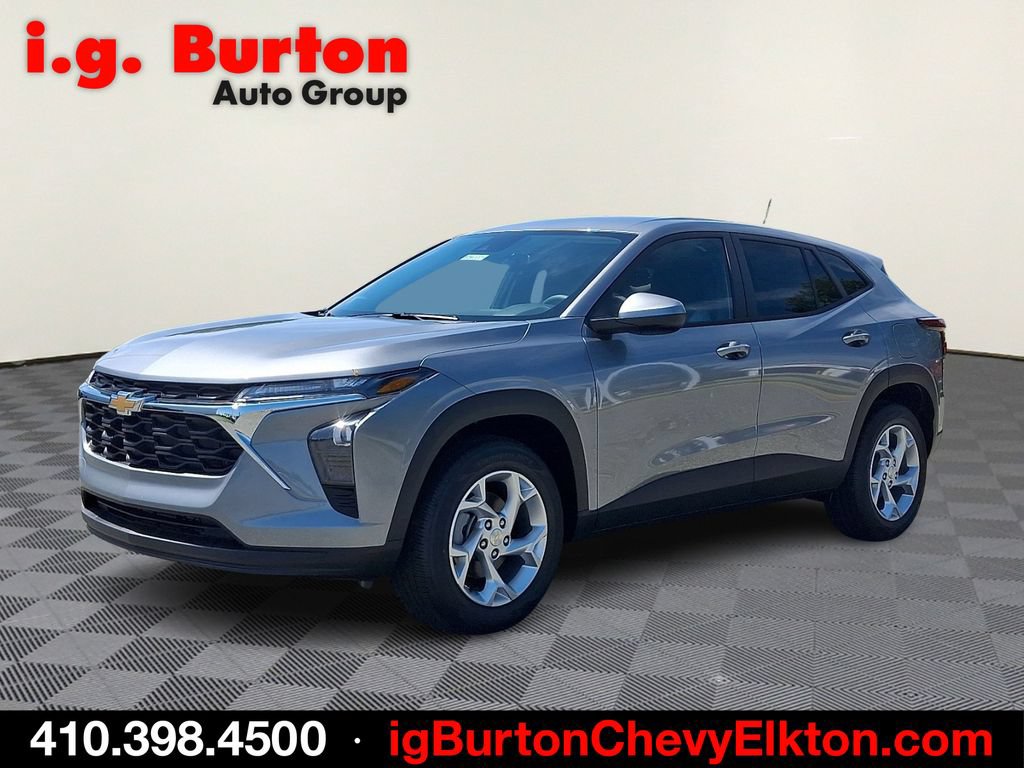 New 2026 Chevrolet Trax LS w/ LS Convenience Package FWD image 2