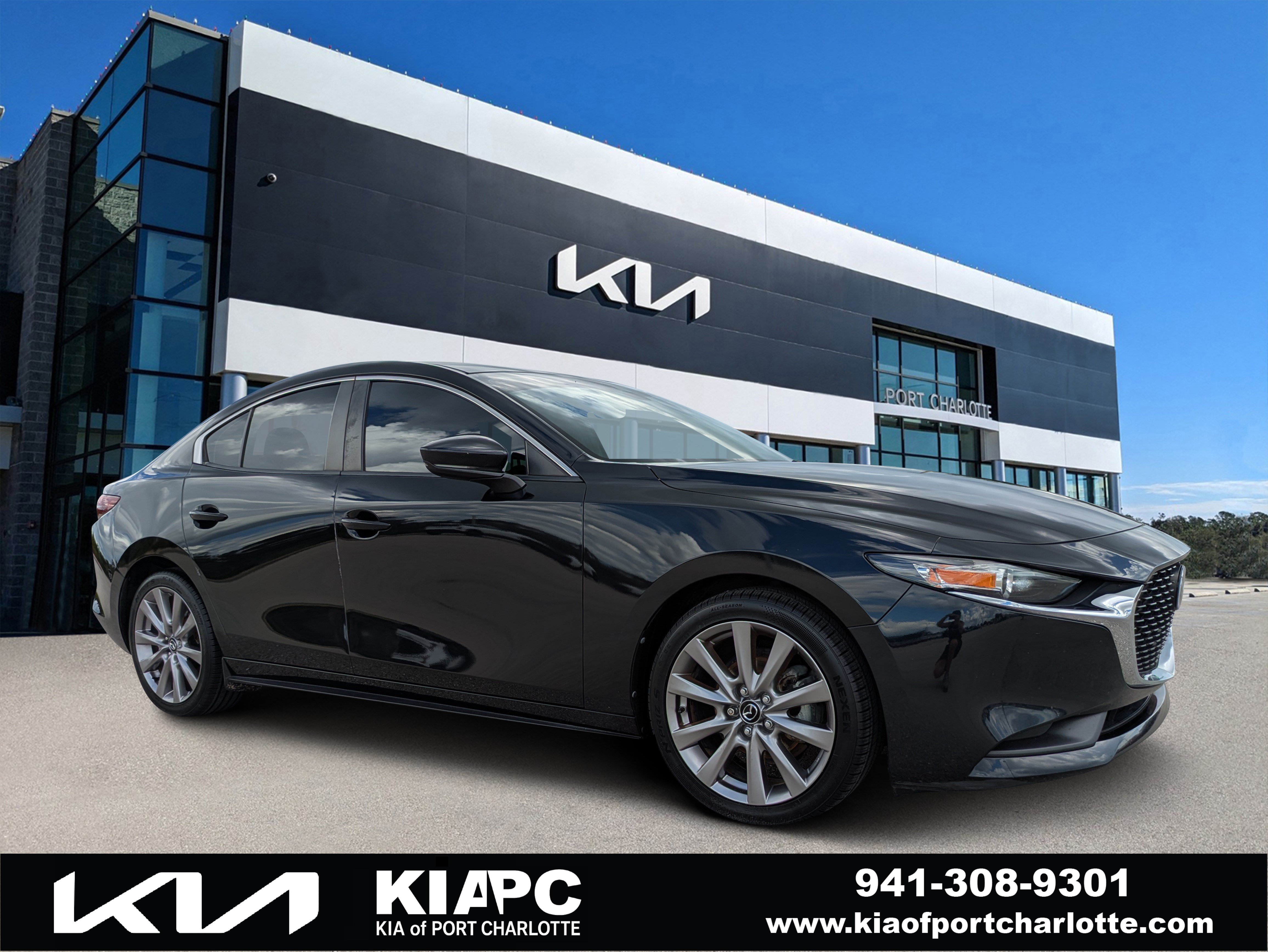 Used 2020 MAZDA MAZDA3 Sedan w/ Select Package FWD image 1