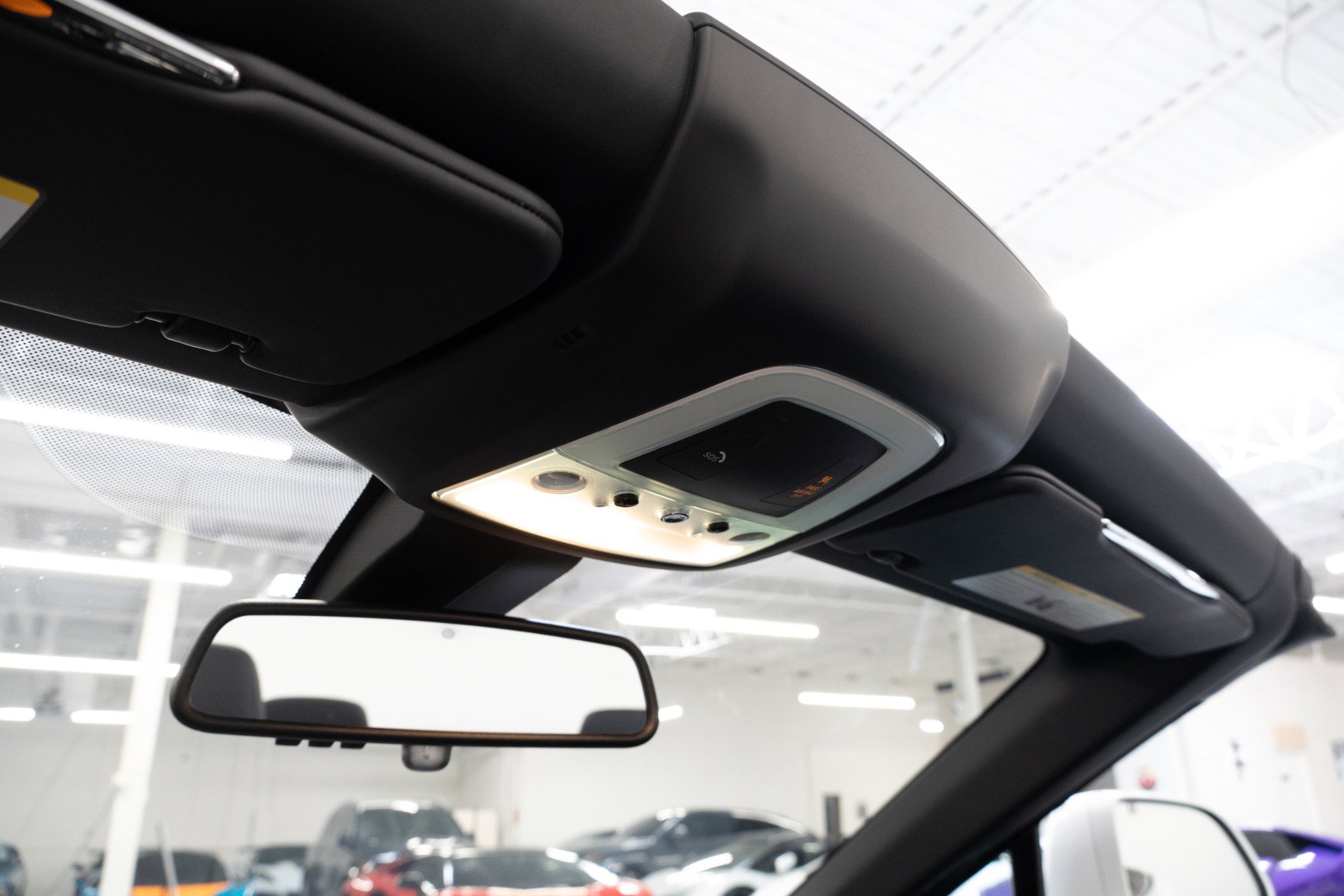 Used 2020 Rolls-Royce Dawn image 21