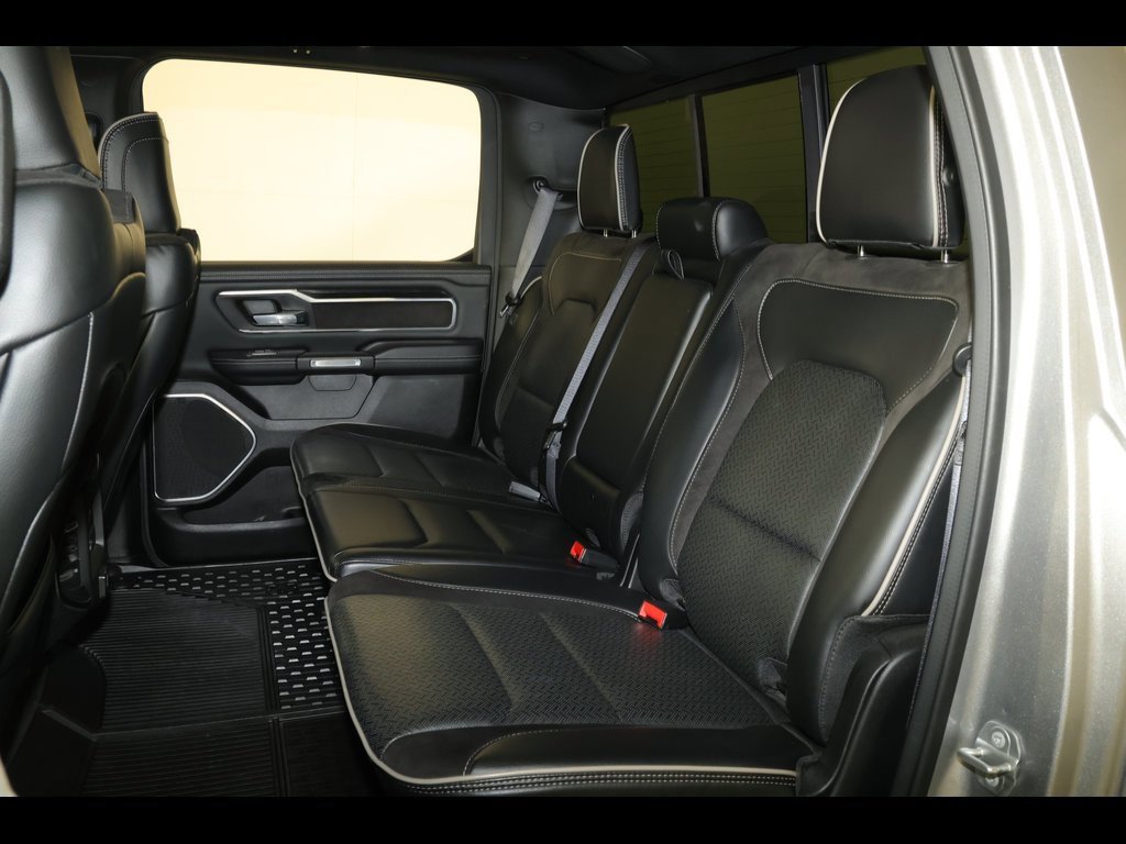 Used 2022 RAM 1500 Laramie image 32