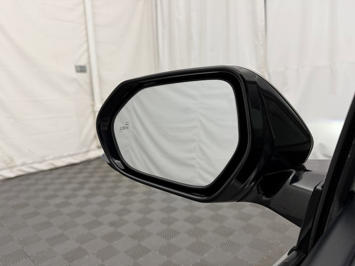 Used 2017 Toyota Prius Prime Advanced FWD image 14