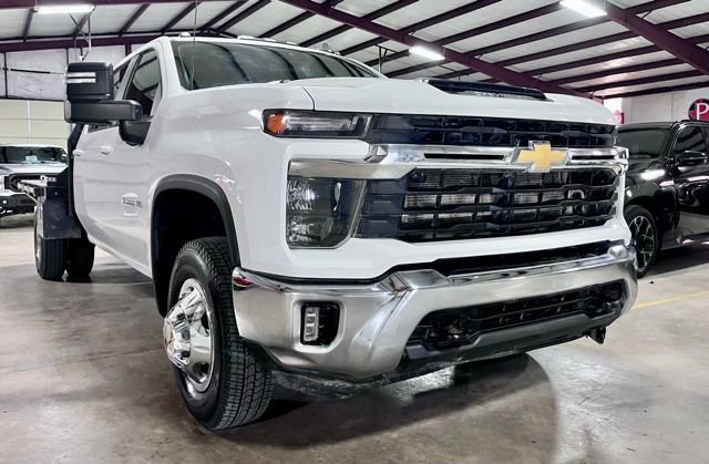 Used 2024 Chevrolet Silverado 3500 LT w/ Convenience Package