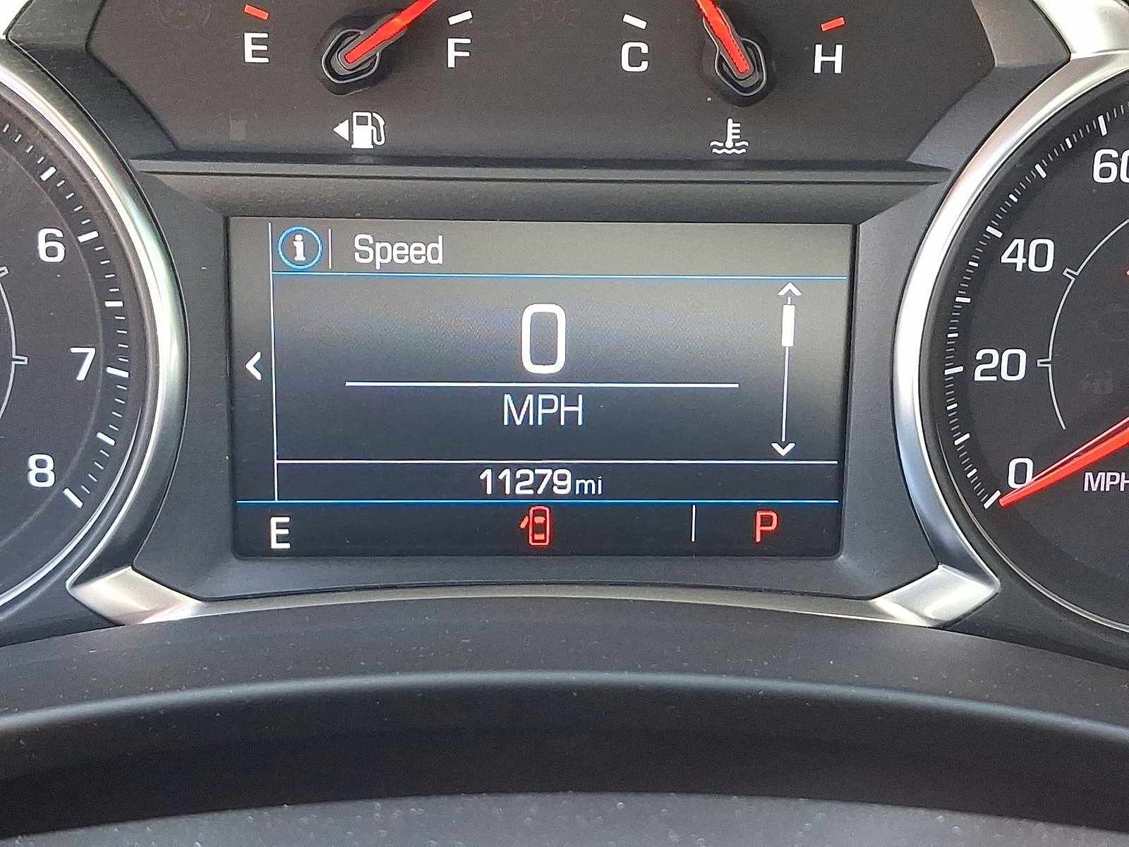 Used 2023 GMC Terrain SLE w/ Driver Convenience Package FWD image 13