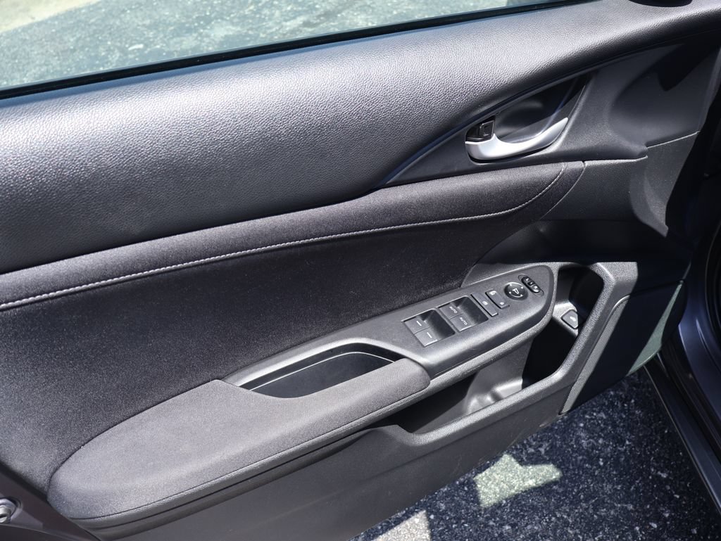 Used 2022 Honda Insight EX image 16