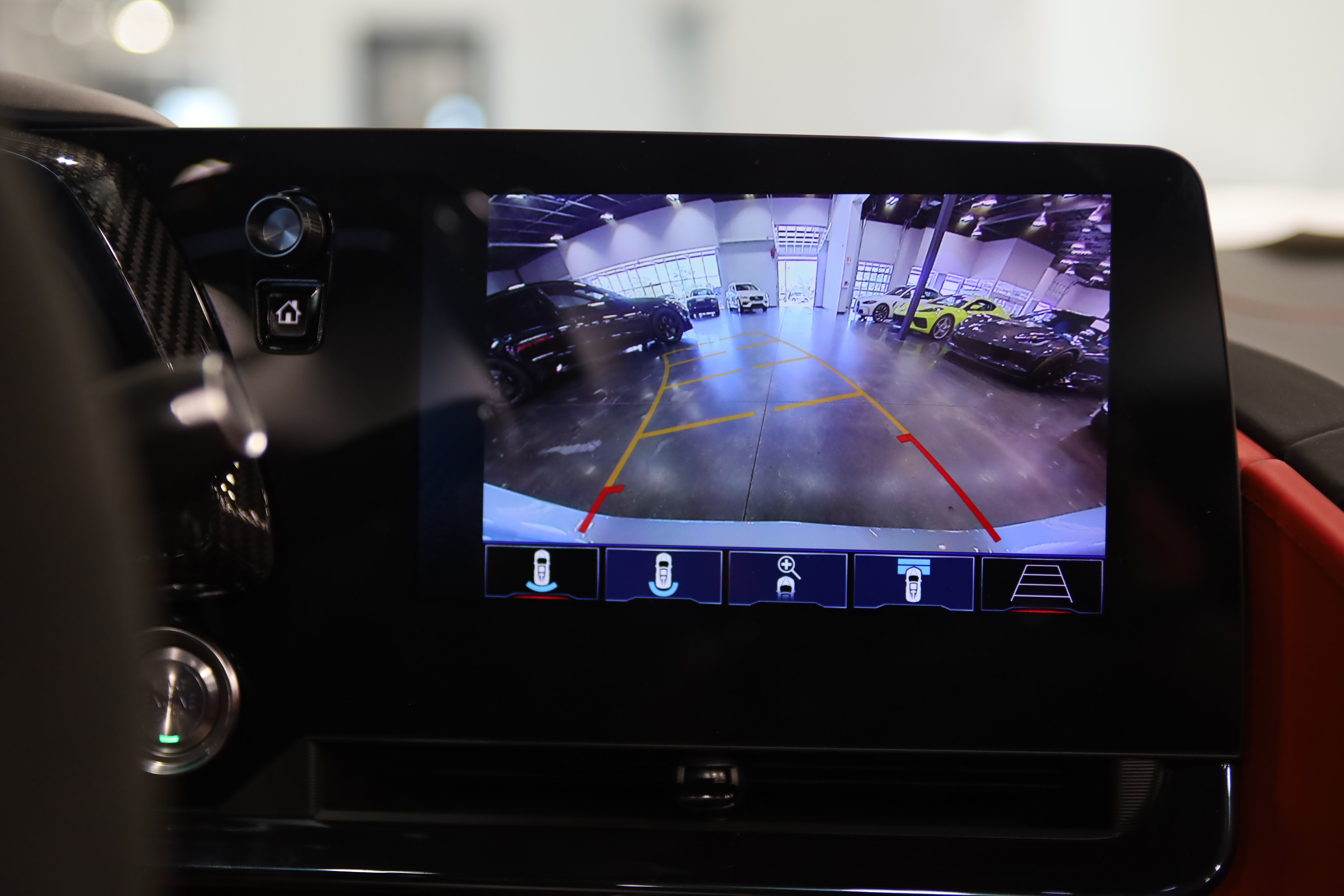 Used 2024 Chevrolet Corvette Z06 RWD image 31