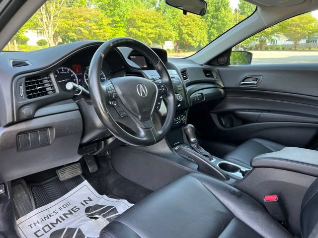Used 2017 Acura ILX FWD image 11