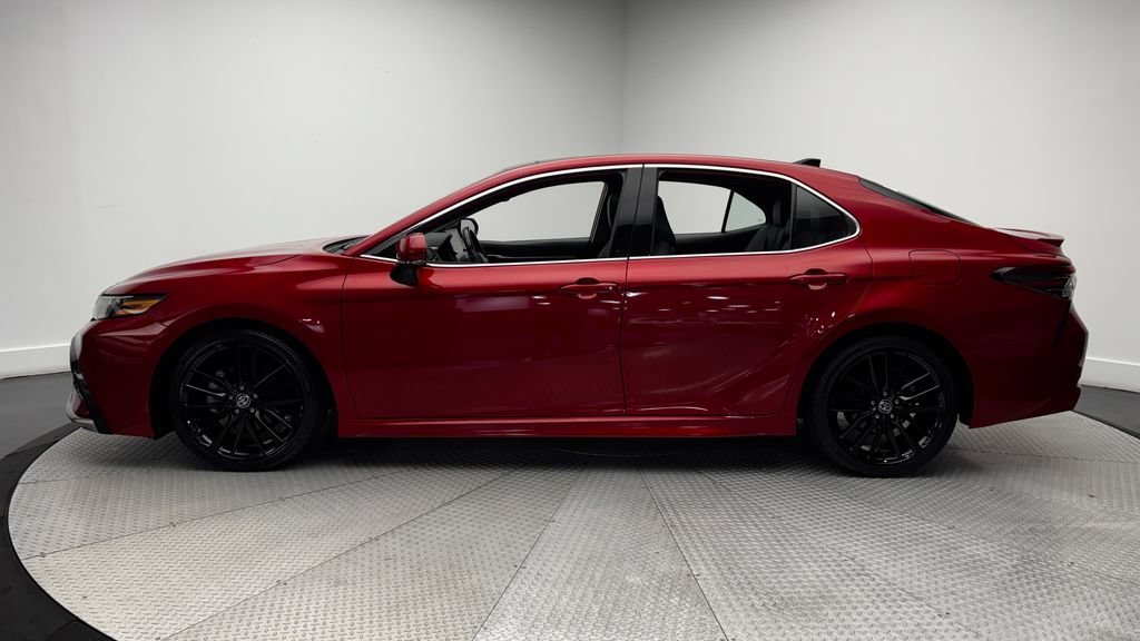 Used 2023 Toyota Camry XSE AWD/4WD image 4