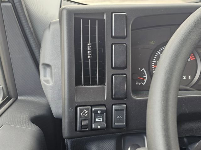 New 2024 Chevrolet Low Cab Forward image 9