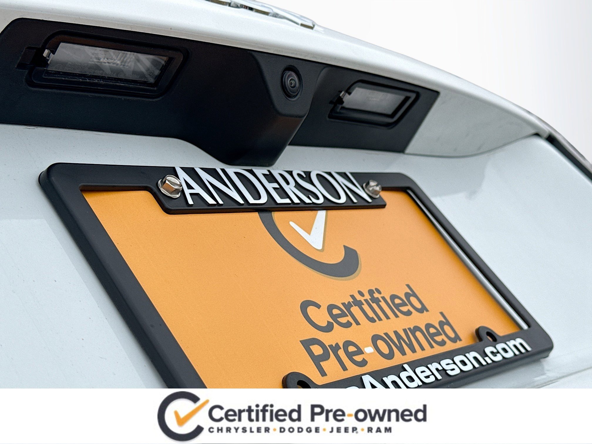 Used 2025 Jeep Compass Limited image 14