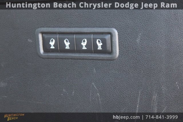 Used 2022 Jeep Wagoneer Series III image 50