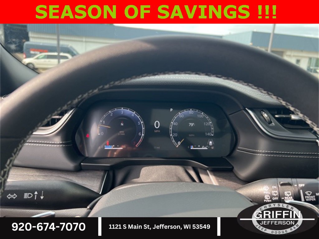 New 2025 Jeep Grand Cherokee L Limited w/ Luxury Tech Group II image 22