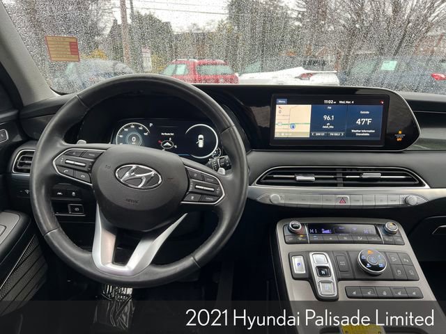 Used 2021 Hyundai Palisade Limited w/ Winter Package image 19