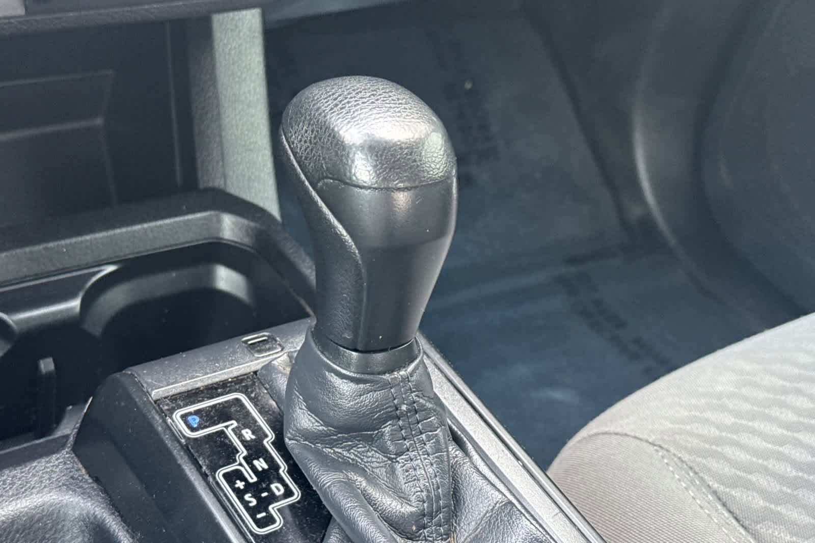 Used 2020 Toyota Tacoma SR RWD image 20