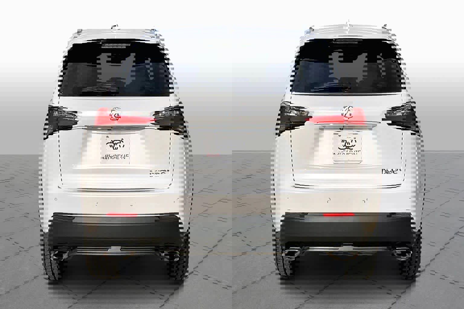 Used 2017 Lexus NX 200t FWD image 4