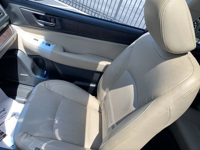 Used 2016 Subaru Outback 2.5i Limited AWD/4WD image 30