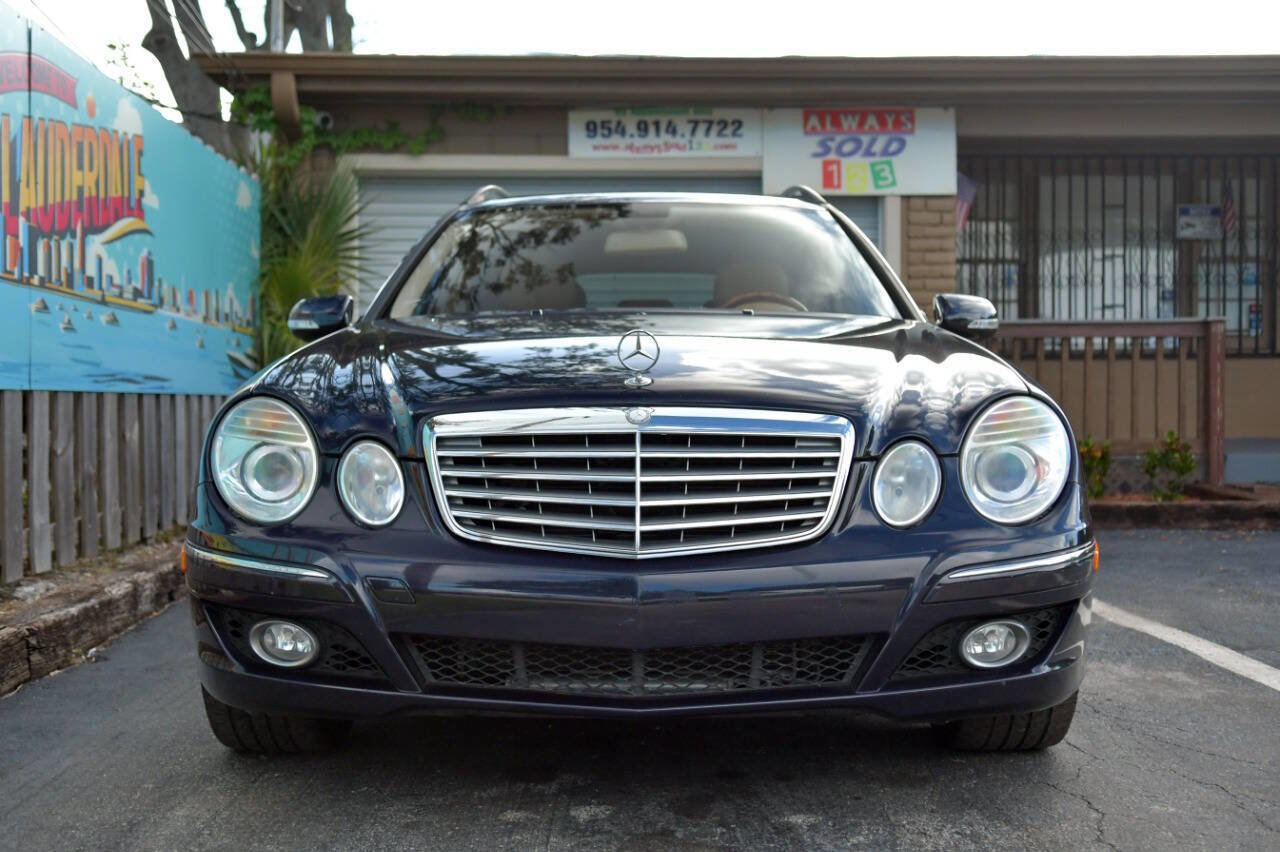 Used 2009 Mercedes-Benz E 350 4MATIC Wagon image 2