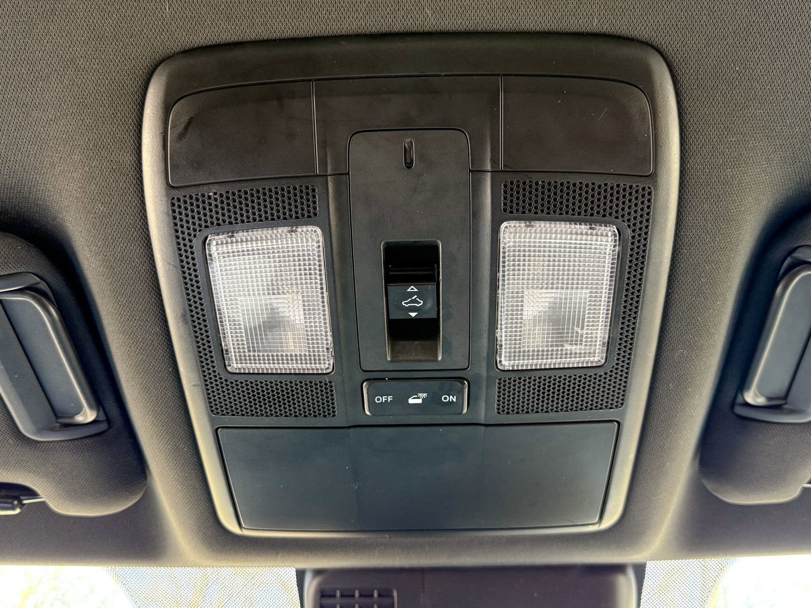 Used 2022 MAZDA CX-9 Carbon Edition image 37