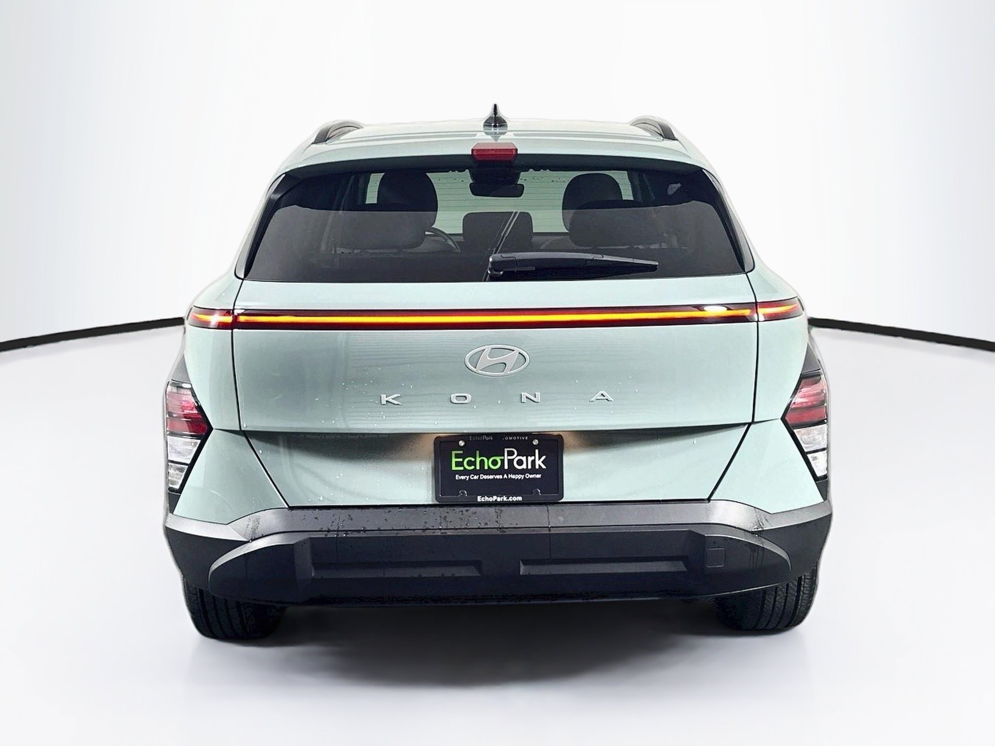 Used 2025 Hyundai Kona SEL FWD image 7