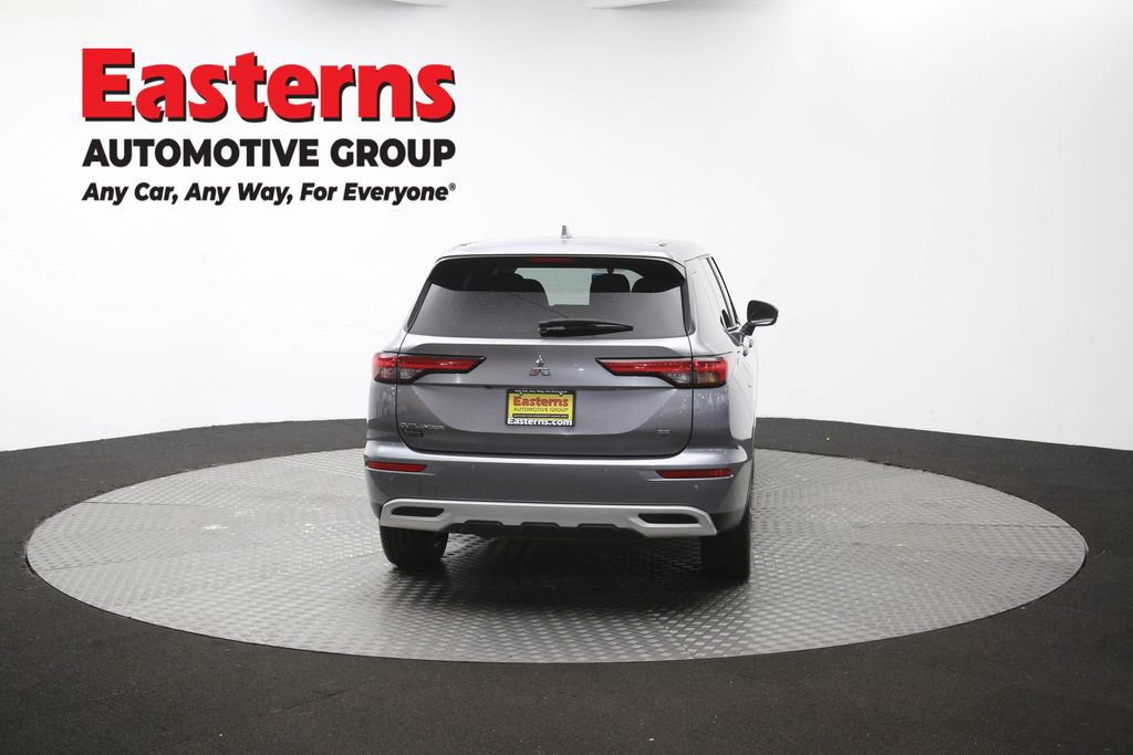 Used 2024 Mitsubishi Outlander SE AWD/4WD image 39