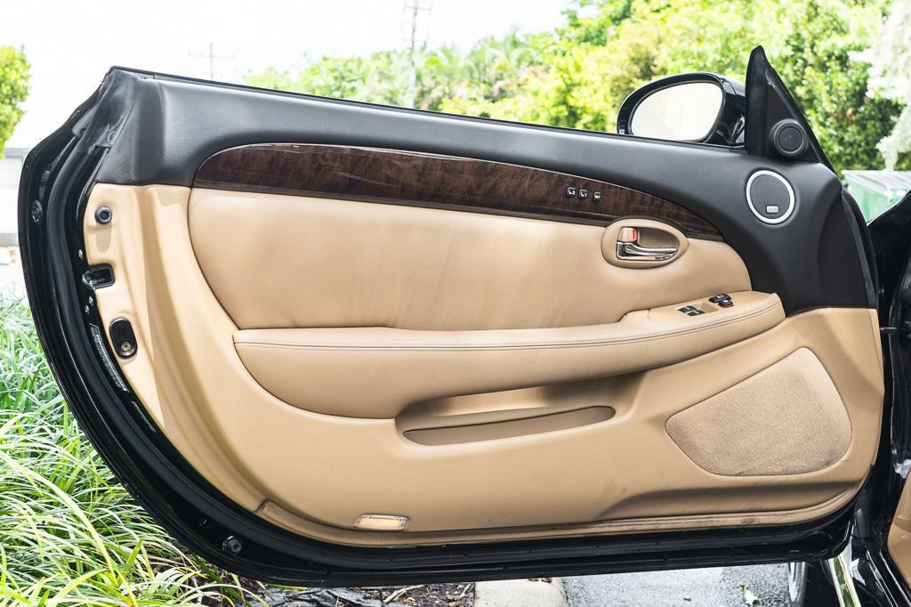 Used 2006 Lexus SC 430 Convertible w/ Preferred Accessory Pkg RWD image 29