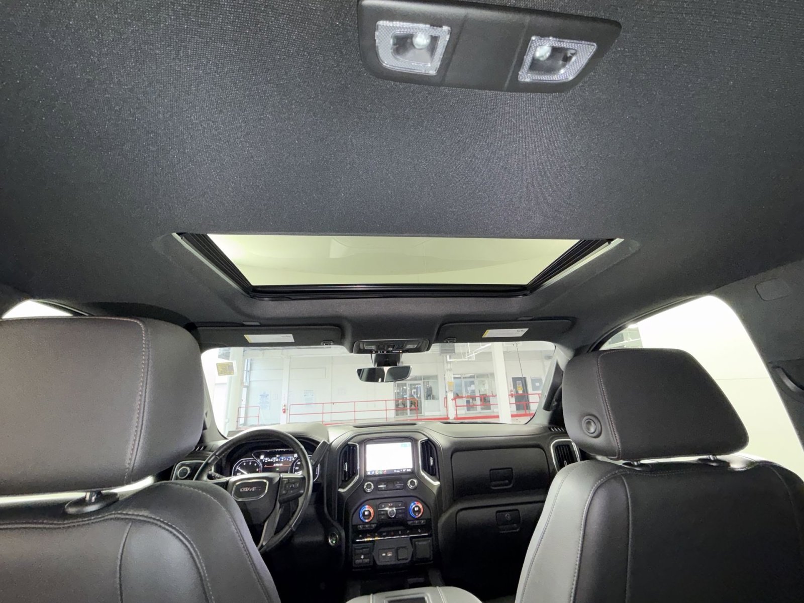 Used 2021 GMC Sierra 1500 AT4 w/ AT4 Premium Package image 24