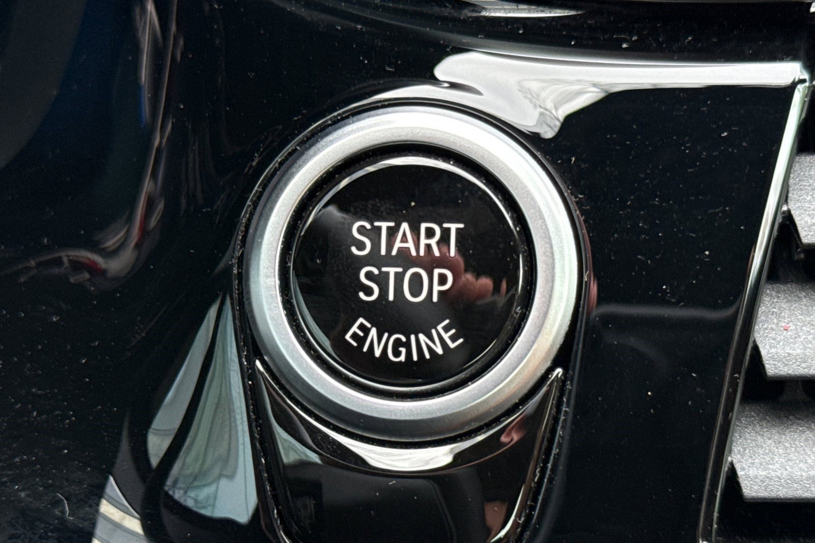 Certified 2023 BMW 540i w/ Premium Package image 27