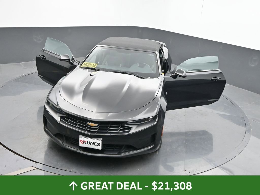 Used 2023 Chevrolet Camaro LT image 55