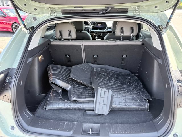 Used 2024 Chevrolet Trax ACTIV w/ Driver Confidence Package FWD image 27