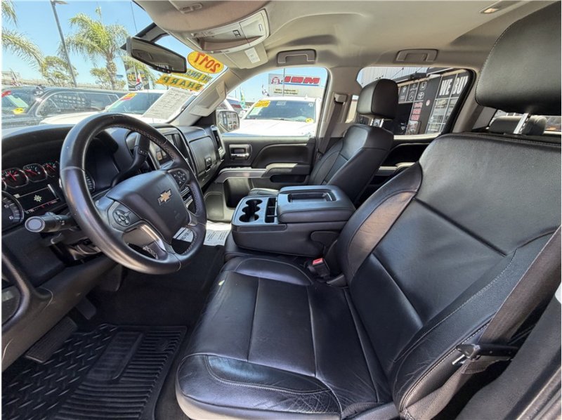 Used 2017 Chevrolet Silverado 1500 LT w/ All Star Edition AWD/4WD image 18