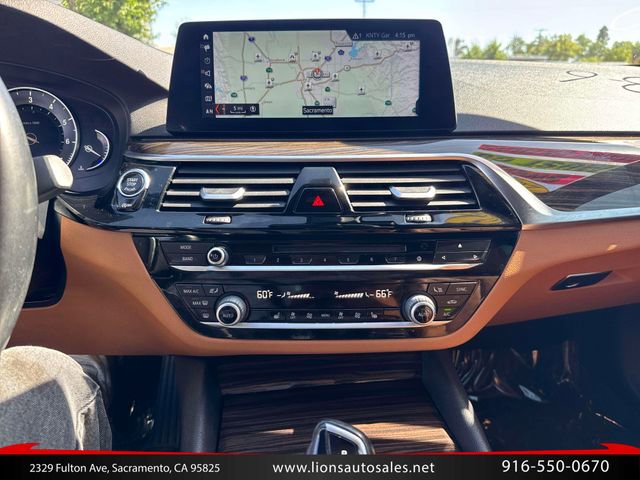 Used 2018 BMW 530i RWD image 17