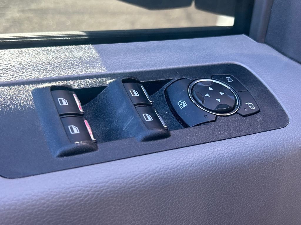 Used 2019 Ford F150 XLT w/ Equipment Group 301A Mid image 7