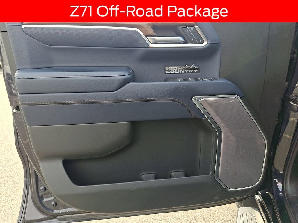 Used 2023 Chevrolet Silverado 1500 High Country w/ Technology Package AWD/4WD image 12
