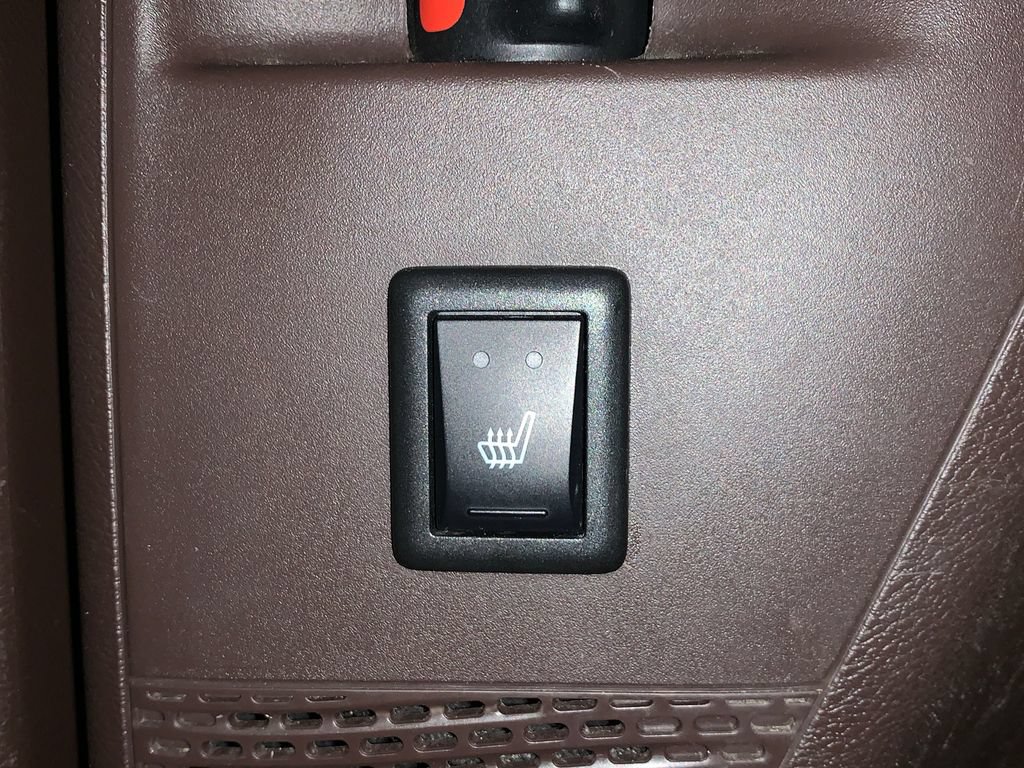Used 2019 Chrysler Pacifica Touring-L Plus FWD image 22
