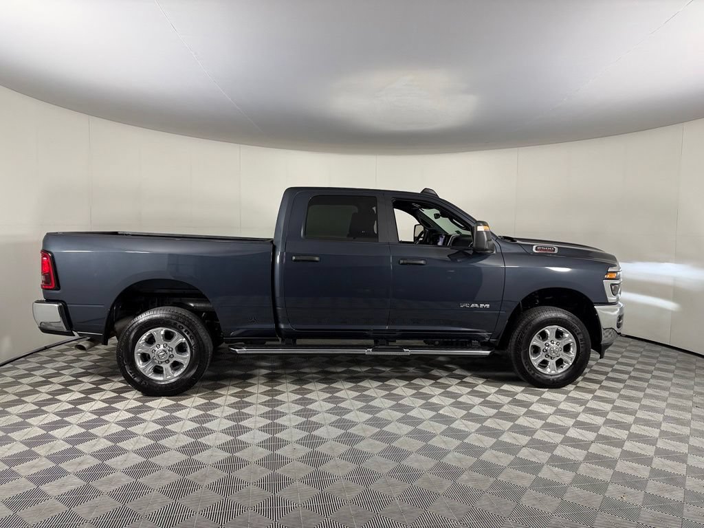 Used 2026 RAM 2500 Big Horn AWD/4WD image 4