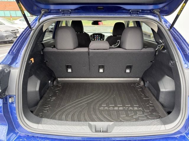 Used 2025 Subaru Crosstrek 2.0i Premium AWD/4WD image 22