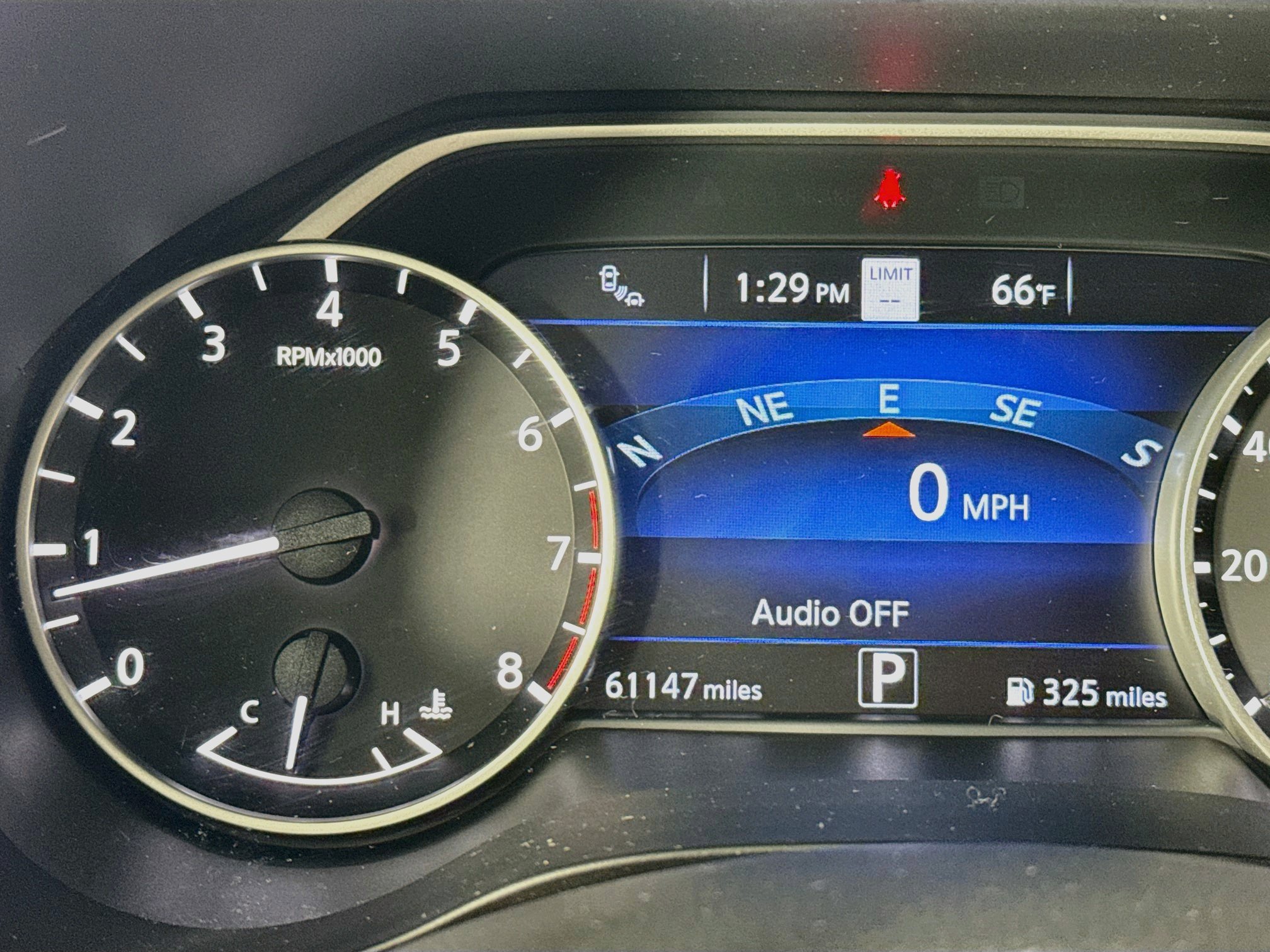 Used 2020 Nissan Maxima SR w/ Sport Mat Group FWD image 12