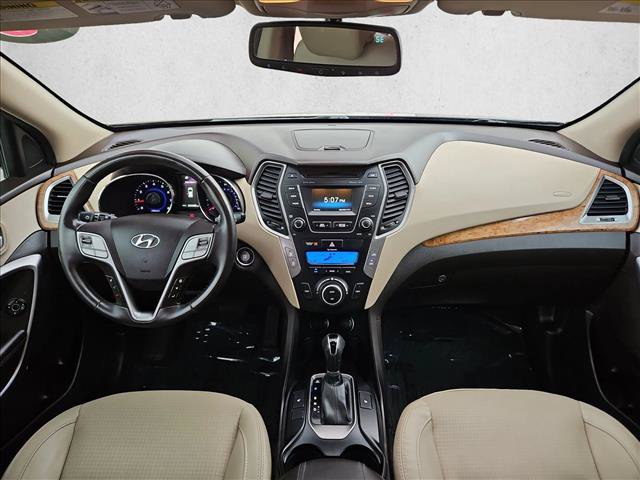 Used 2016 Hyundai Santa Fe Sport w/ Option Group 03 AWD/4WD image 17