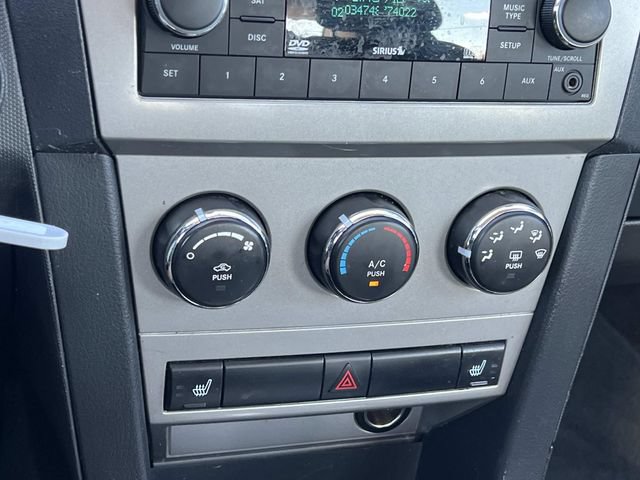Used 2010 Dodge Avenger R/T FWD image 24