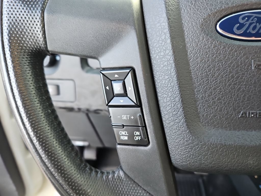 Used 2014 Ford F150 Raptor w/ Equipment Group 801A Luxury AWD/4WD image 24