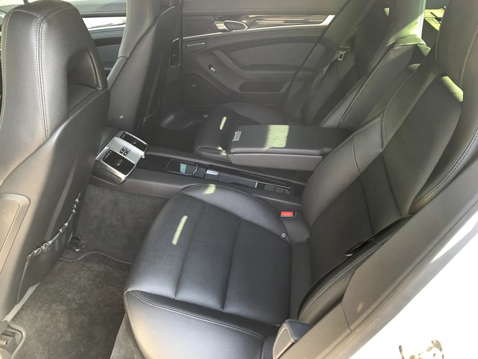 Used 2013 Porsche Panamera image 27