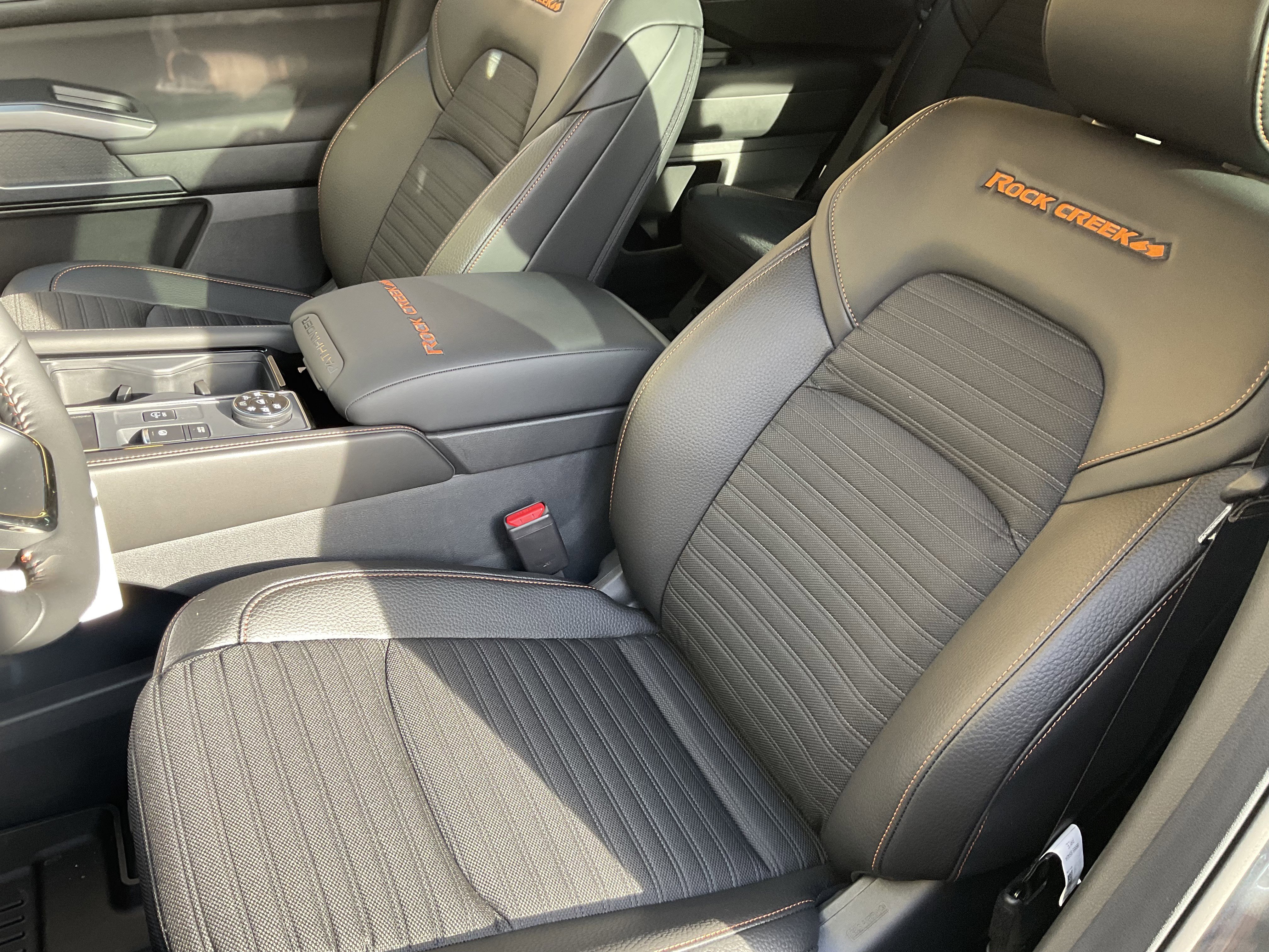 Used 2025 Nissan Pathfinder Rock Creek image 33