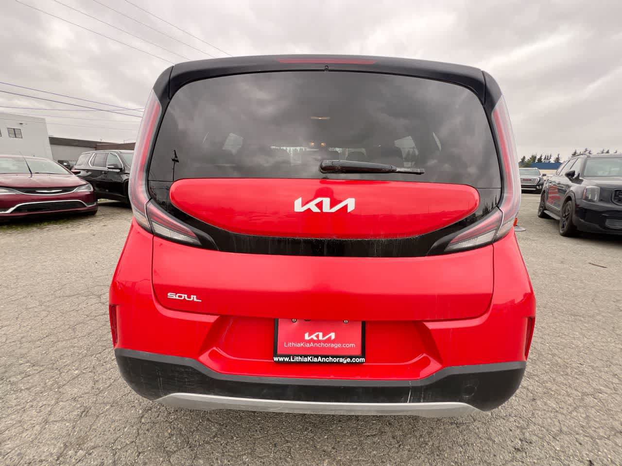 Used 2024 Kia Soul LX w/ Option Group 015 FWD image 27