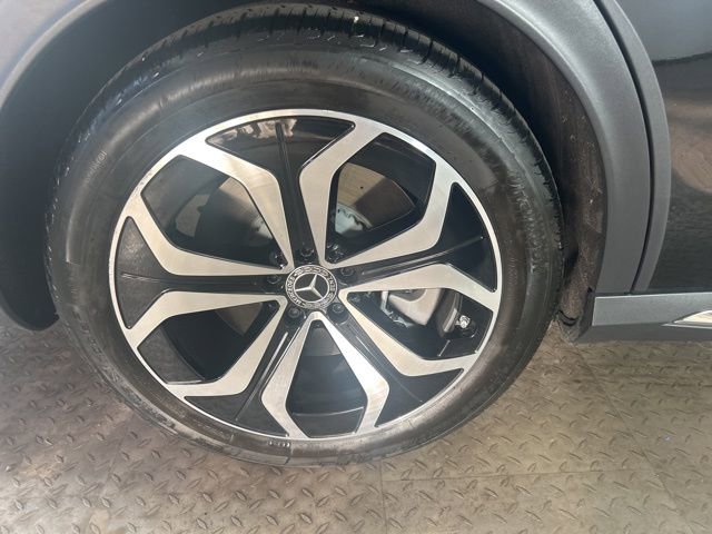 Used 2024 Mercedes-Benz E 450 4MATIC All-Terrain Wagon image 9