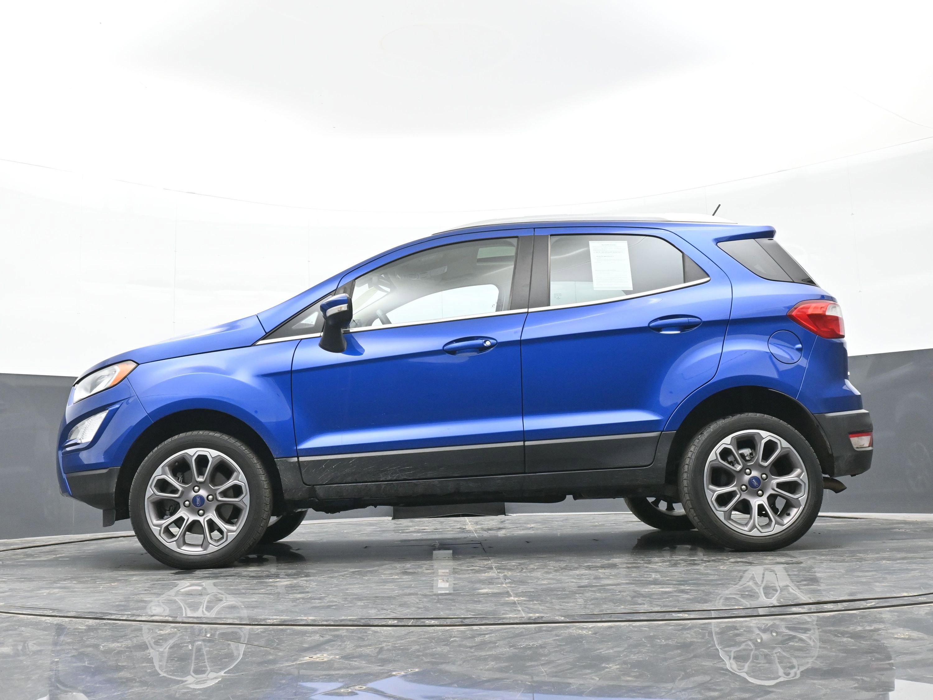 Used 2022 Ford EcoSport Titanium image 44
